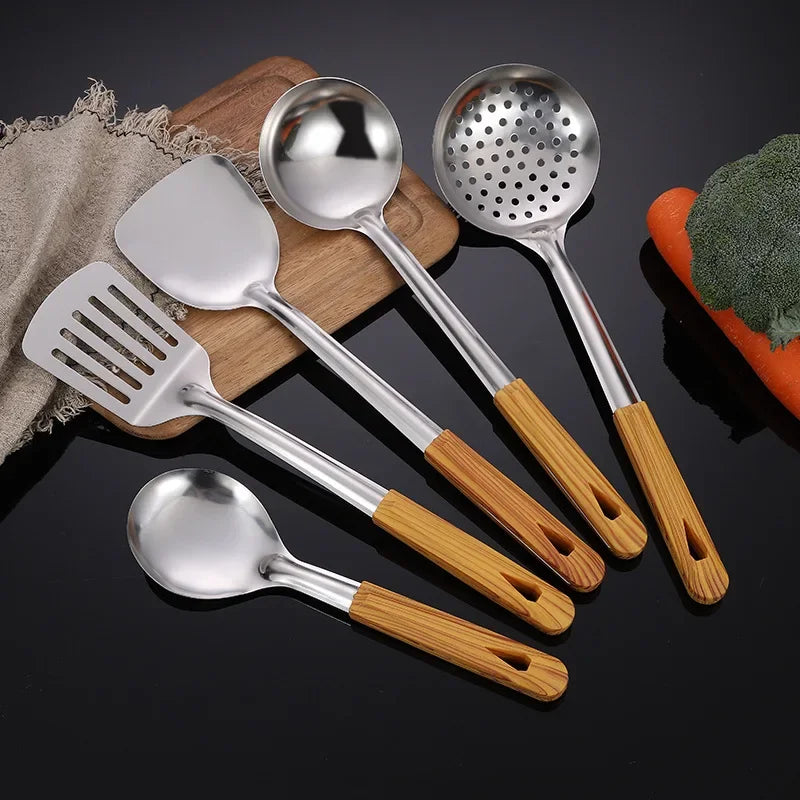 Conjunto Premium de Utensílios em Aço Inoxidável 304 – Cabo de Madeira, 5 Peças