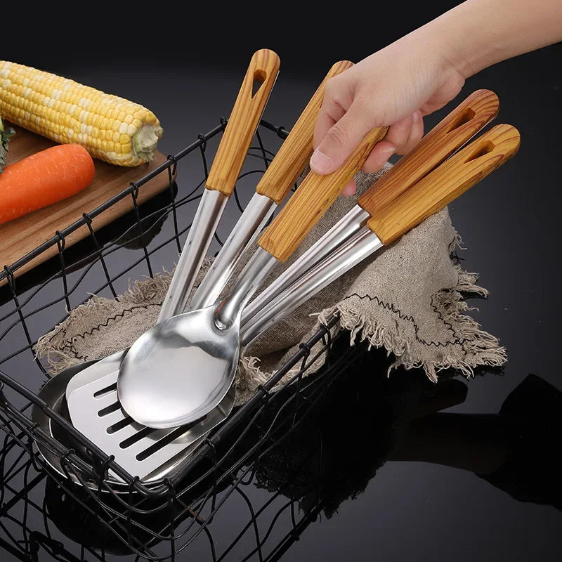 Conjunto Premium de Utensílios em Aço Inoxidável 304 – Cabo de Madeira, 5 Peças